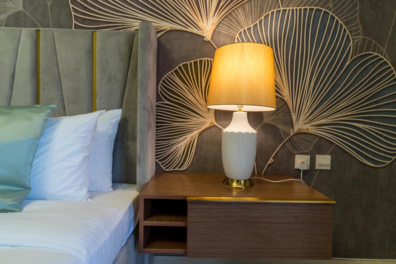 Simply Comfort In Sarai Palm Jumeirah 두바이 외부 사진