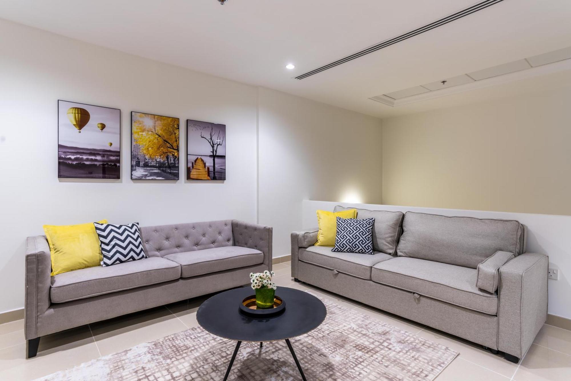 Simply Comfort In Sarai Palm Jumeirah 두바이 외부 사진